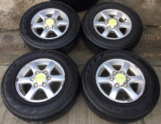 แม็ก ISUZU D-MAX Platinum ขอบ 15 พร้อมยาง 215-70-15 ปลายปี 16