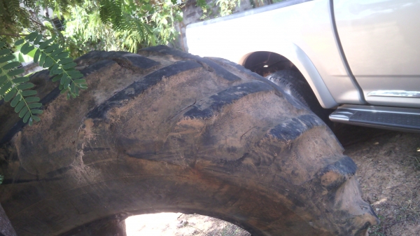 ยางรถไถ18.4ขอบ30