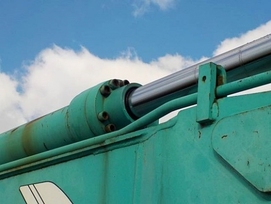 ขายรถขุดนำเข้าจากประเทศญี่ปุ่น kobelco sk120 มาร์คไฟท์ธรรมดา อาร์มพิเศษ สนใจตืดต่อสอบถาม 0923309229 อีด