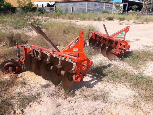 ขายรถไถL3608ปี55สีเดิมๆรถเดิมทุกจุดใบมีดผาลหลังพร้อมใช้งานครับ ขายรถไถL3608ปี55สีเดิมๆรถเดิมทุกจุดใบมีดผาลหลังพร้อมใช้งานครับ