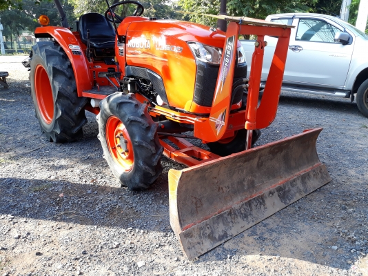 ขายรถไถL3608ปี55สีเดิมๆรถเดิมทุกจุดใบมีดผาลหลังพร้อมใช้งานครับ ขายรถไถL3608ปี55สีเดิมๆรถเดิมทุกจุดใบมีดผาลหลังพร้อมใช้งานครับ