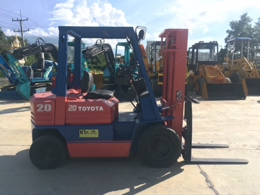 TOYOTA รุ่น: 5FGL25 TOYOTA รุ่น: 5FGL25