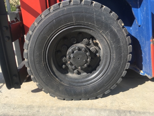 TOYOTA รุ่น: 5FGL25 TOYOTA รุ่น: 5FGL25