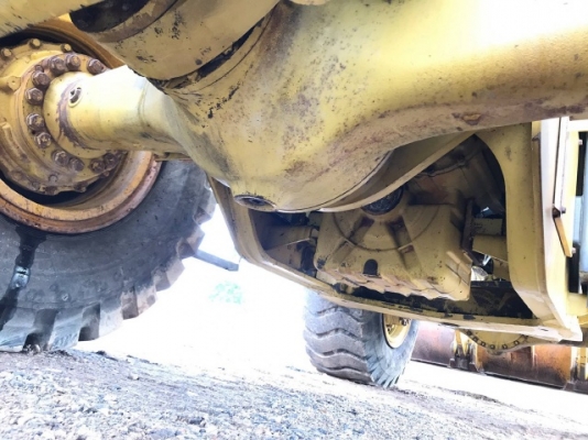 ขายรถตักล้อยาง KOMATSU WA400-3 รถนอกนำเข้าเองจากญี่ปุ่น สภาพสวยพร้อมใช้งาน มีVDOการทำงานครับ