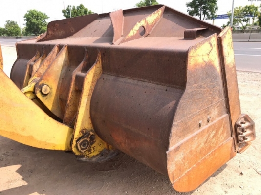 ขายรถตักล้อยาง KOMATSU WA400-3 รถนอกนำเข้าเองจากญี่ปุ่น สภาพสวยพร้อมใช้งาน มีVDOการทำงานครับ