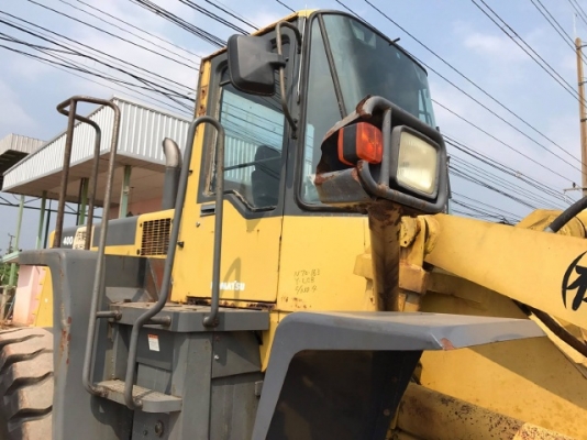 ขายรถตักล้อยาง KOMATSU WA400-3 รถนอกนำเข้าเองจากญี่ปุ่น สภาพสวยพร้อมใช้งาน มีVDOการทำงานครับ