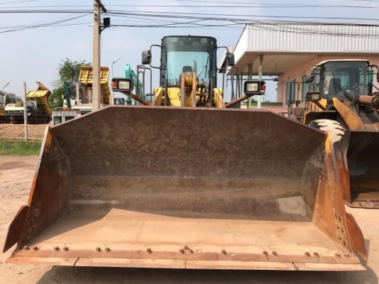 ขายรถตักล้อยาง KOMATSU WA400-3 รถนอกนำเข้าเองจากญี่ปุ่น สภาพสวยพร้อมใช้งาน มีVDOการทำงานครับ