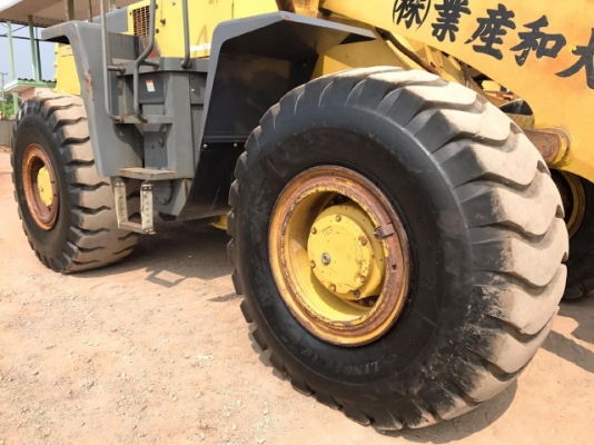 ขายรถตักล้อยาง KOMATSU WA400-3 รถนอกนำเข้าเองจากญี่ปุ่น สภาพสวยพร้อมใช้งาน มีVDOการทำงานครับ