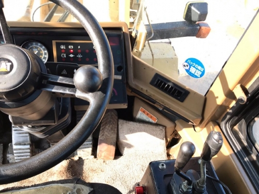 ขายรถตักล้อยาง CAT 924F รถนอกนำเข้าเองจากญี่ปุ่น สภาพสวยพร้อมใช้งาน ขายรถตักล้อยาง CAT 924F รถนอกนำเข้าเองจากญี่ปุ่น สภาพสวยพร้อมใช้งาน