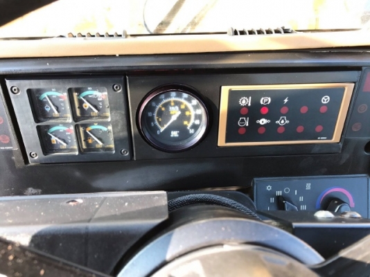 ขายรถตักล้อยาง CAT 924F รถนอกนำเข้าเองจากญี่ปุ่น สภาพสวยพร้อมใช้งาน ขายรถตักล้อยาง CAT 924F รถนอกนำเข้าเองจากญี่ปุ่น สภาพสวยพร้อมใช้งาน