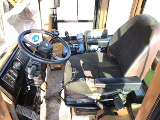 ขายรถตักล้อยาง CAT 924F รถนอกนำเข้าเองจากญี่ปุ่น สภาพสวยพร้อมใช้งาน ขายรถตักล้อยาง CAT 924F รถนอกนำเข้าเองจากญี่ปุ่น สภาพสวยพร้อมใช้งาน