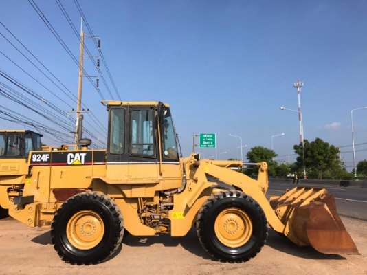 ขายรถตักล้อยาง CAT 924F รถนอกนำเข้าเองจากญี่ปุ่น สภาพสวยพร้อมใช้งาน ขายรถตักล้อยาง CAT 924F รถนอกนำเข้าเองจากญี่ปุ่น สภาพสวยพร้อมใช้งาน