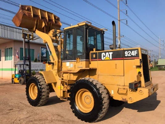 ขายรถตักล้อยาง CAT 924F รถนอกนำเข้าเองจากญี่ปุ่น สภาพสวยพร้อมใช้งาน ขายรถตักล้อยาง CAT 924F รถนอกนำเข้าเองจากญี่ปุ่น สภาพสวยพร้อมใช้งาน