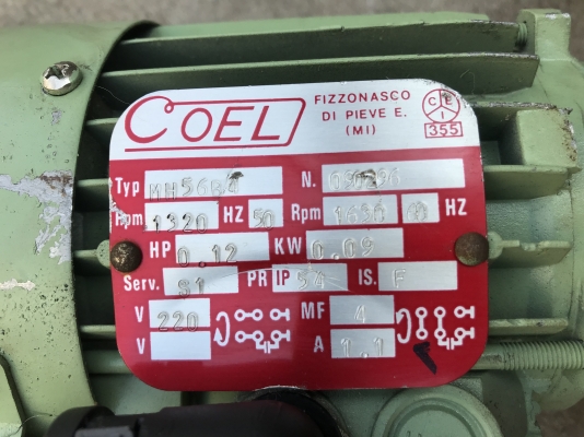 ขายมอเตอร์เกียร์ COEL made in Italy 0.12KW. 220V ไฟบ้าน อัตราทด 1:80 เพลาออกประมาณ 16รอบต่อนาที สภาพสวยมาก หายาก หมุนนิ่ม พร้อมใช้งาน