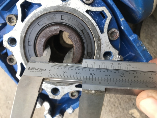 ขายชุดมอเตอร์เกียร์ Siemens 0.5HP. 380V หัวเกียร์ Paladrive อัตราทด 1:20 เพลาออกประมาณ 68รอบต่อนาที สภาพสวย หมุนนิ่ม พร้อมใช้งาน ขายชุดมอเตอร์เกียร์ Siemens 0.5HP. 380V หัวเกียร์ Paladrive อัตราทด 1:20 เพลาออกประมาณ 68รอบต่อนาที สภาพสวย หมุนนิ่ม พร้อมใช้งาน