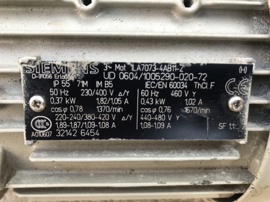 ขายชุดมอเตอร์เกียร์ Siemens 0.5HP. 380V หัวเกียร์ Paladrive อัตราทด 1:20 เพลาออกประมาณ 68รอบต่อนาที สภาพสวย หมุนนิ่ม พร้อมใช้งาน ขายชุดมอเตอร์เกียร์ Siemens 0.5HP. 380V หัวเกียร์ Paladrive อัตราทด 1:20 เพลาออกประมาณ 68รอบต่อนาที สภาพสวย หมุนนิ่ม พร้อมใช้งาน