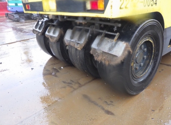 รถบด 7 ล้อยาง KANTO PW20WA เครื่อง ISUZU 6BG1 FROM JAPAN สนใจติดต่อ 063-9316985 ID LINE : 0639316985 ครับ