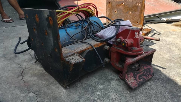 ขายคะลำโพงชุดใหญ่ครบชุดพร้อมถังลมสภาพพร้อมใช้ ราคา 8000 สนใจสอบถามเพิ่มเติมใด้ที่ พิมพ์ใจ 081-4825911 รุ่ง 085-0097969 คะ