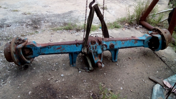 ขาย เพลาหน้า รถไถฟอร์ด zf 325