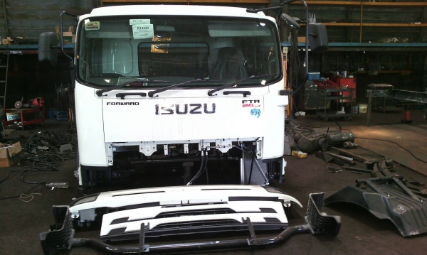 ขายหัวเก๋ง อีซูสุ FTR240 ของใหม่ถอดออกไม่ได้ใช้งาน