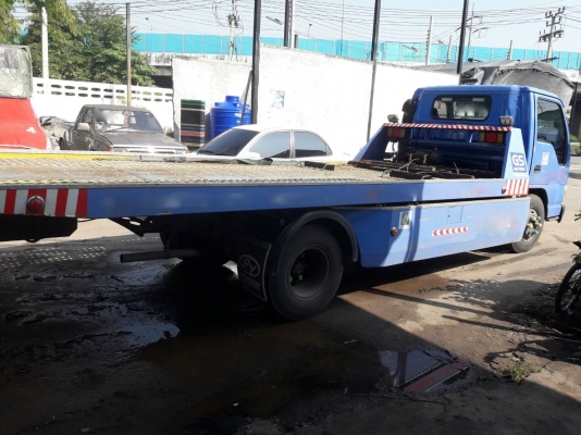 รถอีซูซุ 6 ล้อ ( รถ สไลด์ ) NPR 130 แรงม้า ปี 47. สนใจติดต่อ 081 - 6079515 รถอีซูซุ 6 ล้อ ( รถ สไลด์ ) NPR 130 แรงม้า ปี 47. สนใจติดต่อ 081 - 6079515