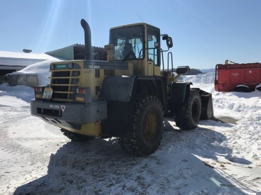 KOMATSU WA300-3 นำเข้าจากญี่ปุ่น โทร.090-986-2521 อ๊อบ