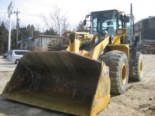 KOMATSU WA380-6 รุ่นใหม่กว่าห้างในไทย นำเข้าจากญี่ปุ่น สภาพดีมากสวยแบบเดิมๆมาเลยครับ