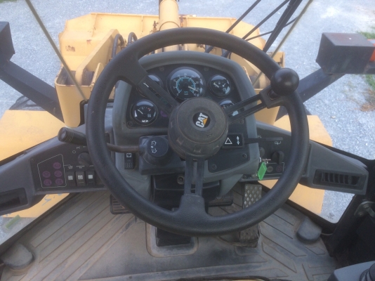 CAT 914G รถนำเข้า สภาพดีมาก ขายถูก โทร.090-986-2521 อ๊อบ