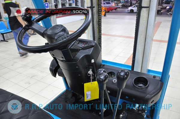 ขายรถโฟล์คลิฟท์มือสอง TOYOTA รุ่น 3FGL9-10439 นำเข้าจากประเทศญี่ปุ่น 100\% ไม่เคยใช้งานในไทย