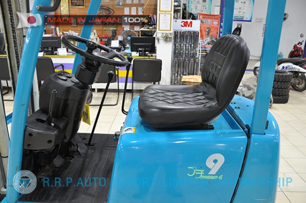 ขายรถโฟล์คลิฟท์มือสอง TOYOTA รุ่น 3FGL9-10439 นำเข้าจากประเทศญี่ปุ่น 100\% ไม่เคยใช้งานในไทย