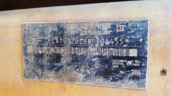 ขาย แบคโฮ CAT 320C เอกสารเล่มทะเบียนครบ เครื่องดี ปั้มดี ไฟฟ้าครบ ช่วงล่างเฟรมมีผุ ตัวถังมีผุบ้างบางจุด ราคาต่อรองได้ครับ