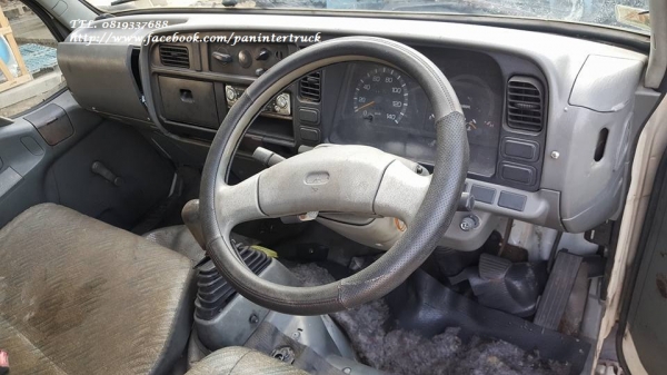 FROM JAPANหัวเก๋งรถบรรทุก 4 ล้อใหญ่ ,6 ล้อเล็ก /CABIN MITSUBISHI CANTER รุ่น: FB511B (มีเฉพาะหัว/รุ่นยกหัวไม่ได้) ราคาเพียง 35,000 บาท