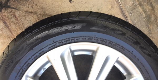 ล้อแม็ก Toyota Vios Yaris ขอบ 15 พร้อมยาง 185-60-15 Dunlop ปี 15