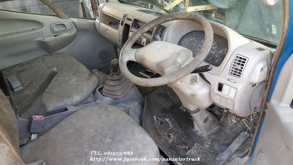 FROM JAPANหัวเก๋งรถบรรทุก 4ล้อใหญ่ ,6 ล้อเล็ก /TOYOTA :DYNA-200-300 (รุ่นใหม่ /ตาหวาน/ยกหัวไม่ได้/ มีขาหน้า /มีขาหลัง)  ราคาเพียง 39,000 บาท