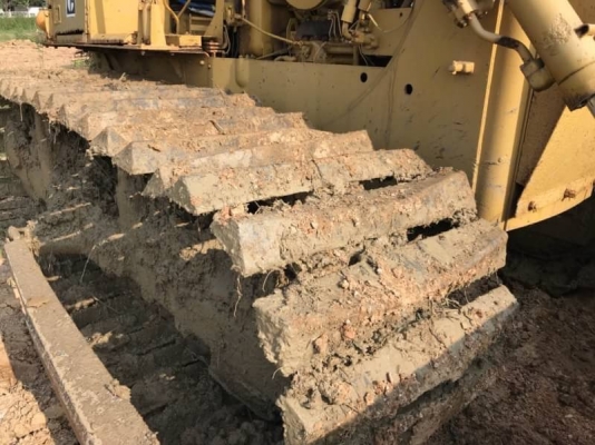 ขาย 650,000 บาท CATTERPILAR D5B ตีนเป็ด เครื่อง 10Z ไดเร็ก ดี เกียร์ดี โช่หนา เอกเล่มทะเบียน   รถอยู่ จ.ปทุมธานี โทร&amp;ไอดีไลน์ 0610710295