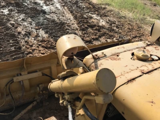 ขาย 650,000 บาท CATTERPILAR D5B ตีนเป็ด เครื่อง 10Z ไดเร็ก ดี เกียร์ดี โช่หนา เอกเล่มทะเบียน   รถอยู่ จ.ปทุมธานี โทร&amp;ไอดีไลน์ 0610710295