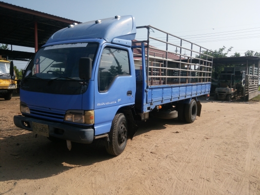 ISUZU. NQR. 150. แรง รถเดิม เครื่องแน่น ครัชชีสวย รถพร้อมใช้งาน