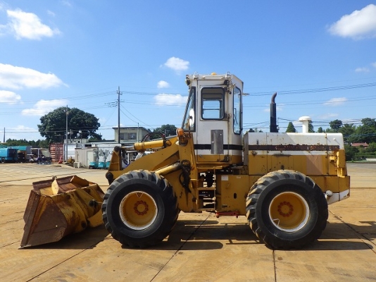 ขายรถตัก ยี่ห้อ KOMATSU รุ่น 515-2