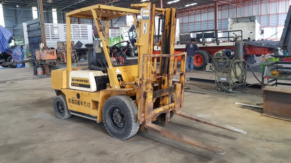 ขายรถยก komatsu fg25-8