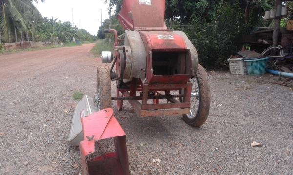 เครื่องย่อยเศษกิ่งไม้และเศษพืชเพื่อทำปุ๋ย เครื่องย่อยเศษกิ่งไม้และเศษพืชเพื่อทำปุ๋ย