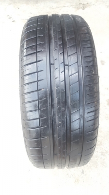 ขายยาง215/45/17 ปี 2615 MICHERLIN Pilot3  4 เส้น