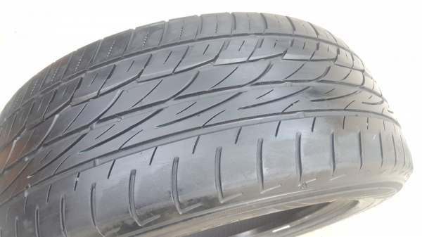 ขายยาง225/55/17 ปี 1214 NITTO NT850 4 เส้น ขายยาง225/55/17 ปี 1214 NITTO NT850 4 เส้น