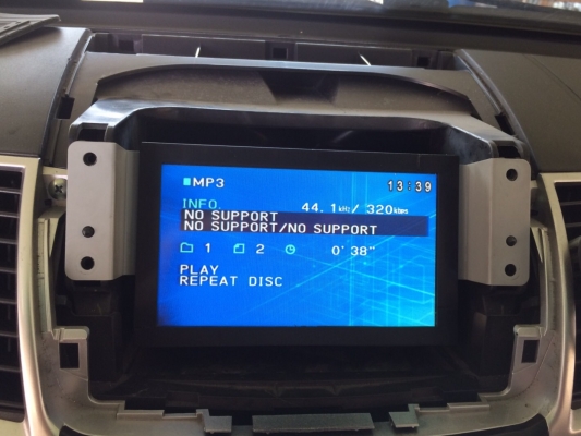 ขายจอ 7" ติดรถ PAJERO ใช้กับวิทยุ ALPINE รุ่น 9861E