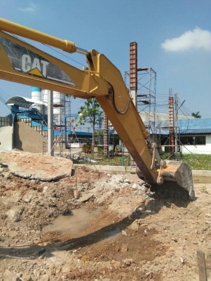 ขายแคท 320C ทะเบียนพร้อม สภาพดีมากเก่าจอด ราคา1,350,000 บาทสนใจติดต่อ0895770265 รถอยู่สกลนคร ขายแคท 320C ทะเบียนพร้อม สภาพดีมากเก่าจอด ราคา1,350,000 บาทสนใจติดต่อ0895770265 รถอยู่สกลนคร