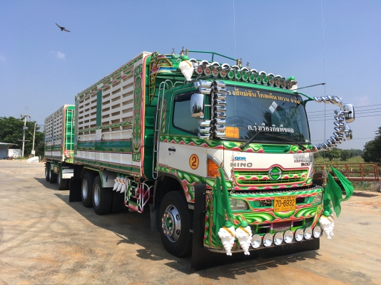 ขายด่วนรถพ่วงดั้ม 344แรง ปี56 ท่อสั้นตัวS ใส่ของได้30.5ตัน สภาพสวยๆพร้อมใช้งาน
