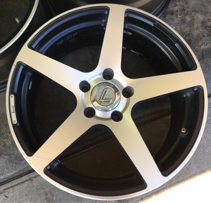 แม็ก Lenso ขอบ 17