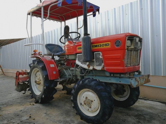 ยันร์ม่า YM1301D 4WD เก่านอกตัดหญ้าใหม่  สภาพพร้อมใช้งาน