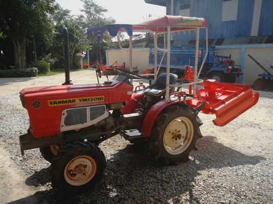 ยันร์ม่า YM1301D 4WD เก่านอกตัดหญ้าใหม่  สภาพพร้อมใช้งาน