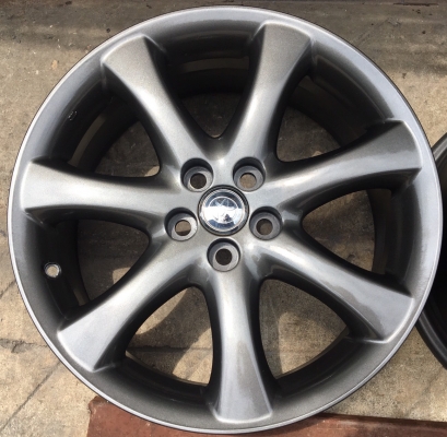 ล้อแม็ก Toyota Wish ขอบ 17 สีเทากัน