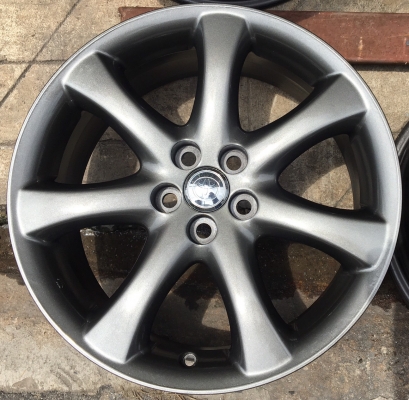 ล้อแม็ก Toyota Wish ขอบ 17 สีเทากัน